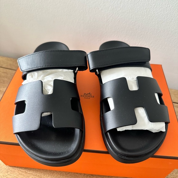 BNIB Hermes Women’s Chypre in Black size 38 EU - Picture 3 of 5